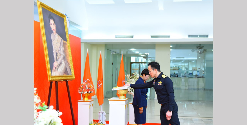 อธิบดีฯ รับบัตรอวยพรพระราชทาน เนื่องในวาระดิถีขึ้นปีใหม่ พุทธศักราช ๒๕๖๙