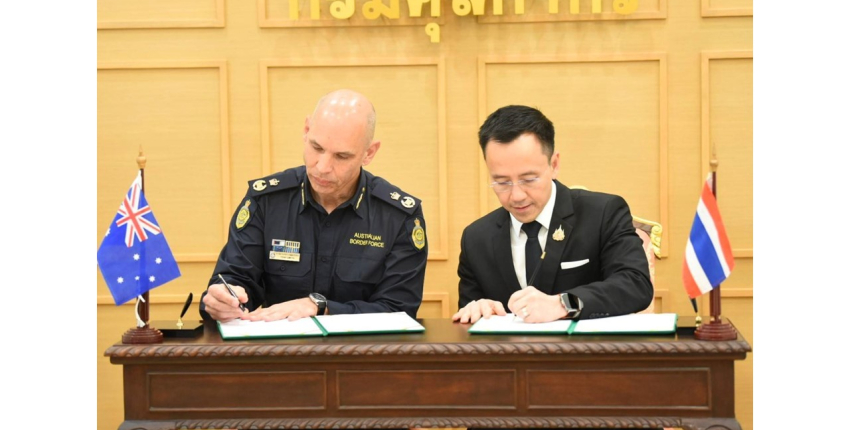 อธิบดีกรมศุลกากรให้การต้อนรับ Mr. Tony Smith ตำแหน่ง Deputy Commissioner, National Operation และคณะ