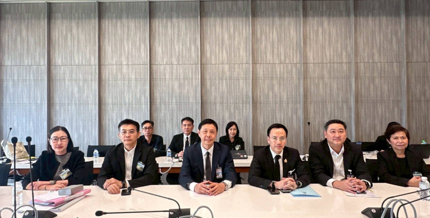 อธิบดีกรมศุลกากร เข้าร่วมประชุมชี้แจงงบประมาณรายจ่ายประจำปีงบประมาณ พ.ศ. ๒๕๗๐
