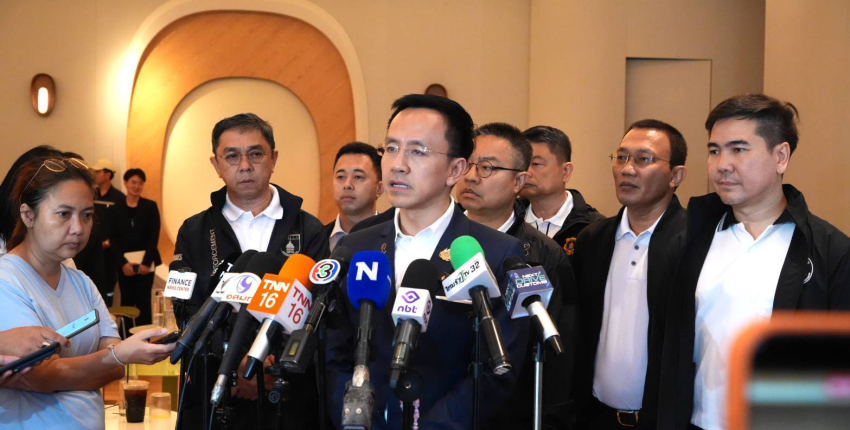 อธิบดีกรมศุลกากรแถลงข่าวเกี่ยวกับการดำเนินงานของกรมศุลกากรในรอบ ๑ ปี ภายใต้แนวคิด “NEXT DRIVE CUSTOMS”