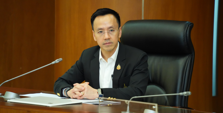 อธิบดีฯ ร่วมประชุมหารือแนวทางการดำเนินการปฏิบัติพิธีการนำเข้ายุทโธปกรณ์ของกองทัพไทย