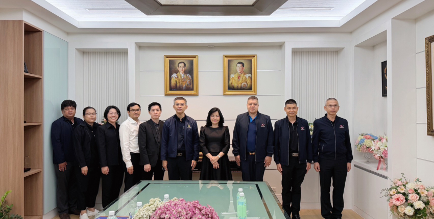 ทปษ. นันท์ฐิตาฯ และคณะ ร่วมประชุมหารือกับรองผู้อำนวยการการท่าอากาศยานอู่ตะเภา เพื่อหารือประเด็นการบริหารจัดการพื้นที่ภายในเขตปลอดอากร